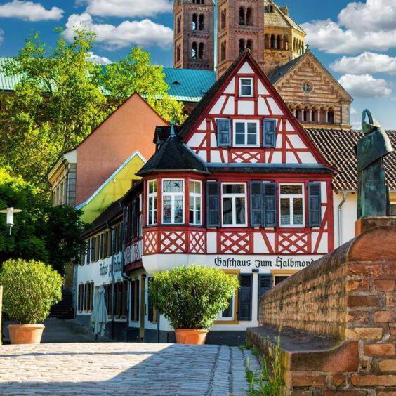 Hotel Gasthaus Zum Halbmond Speyer Esterno foto